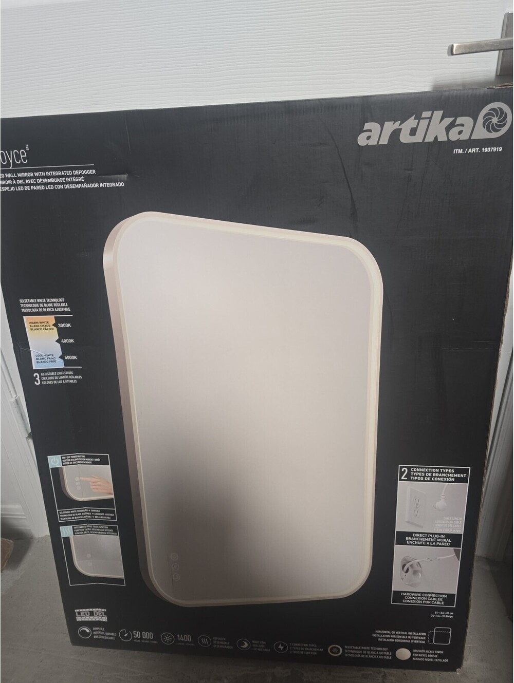 Artika Royce 32 x 24 Led Vanity Light